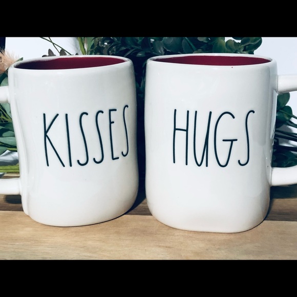 Set of Rae Dunn #hugskisses mugs - Picture 3 of 5